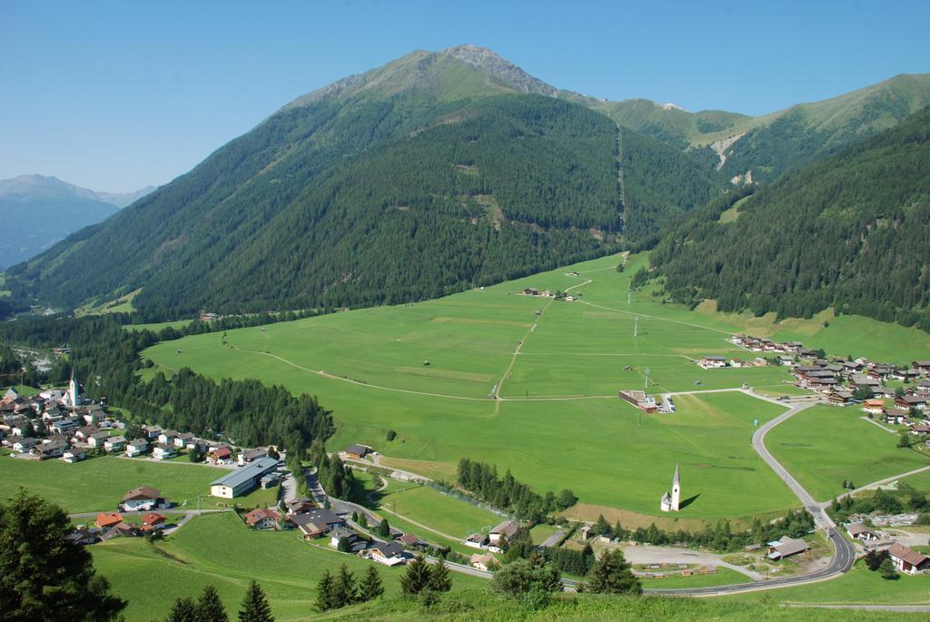 Apartmán Haus Panoramablick Kals-am Großglockner Pokoj fotografie